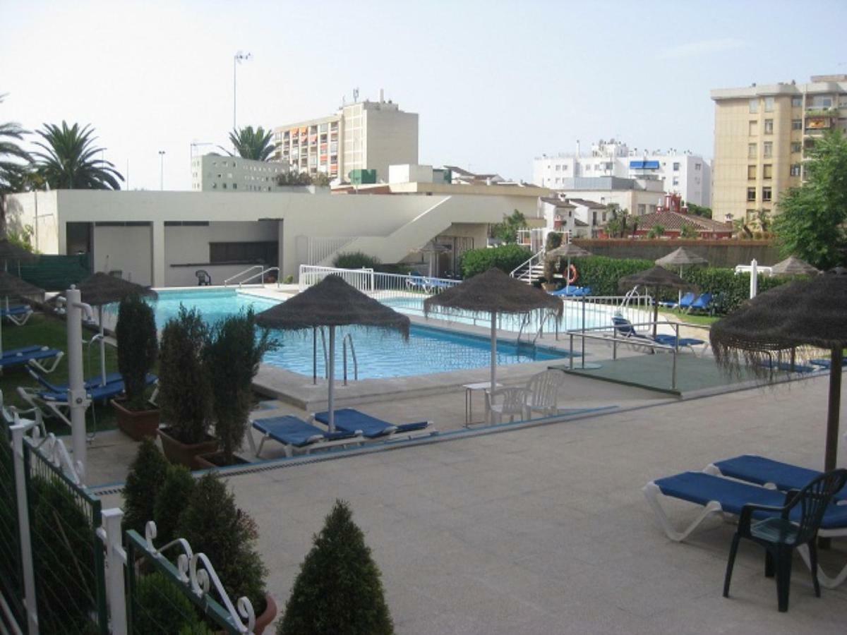 Cozy Apartamento Centro Torremolinos Exterior foto